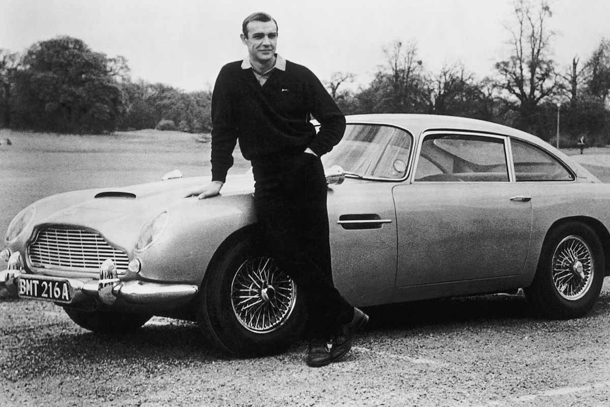 Aston martin 007_